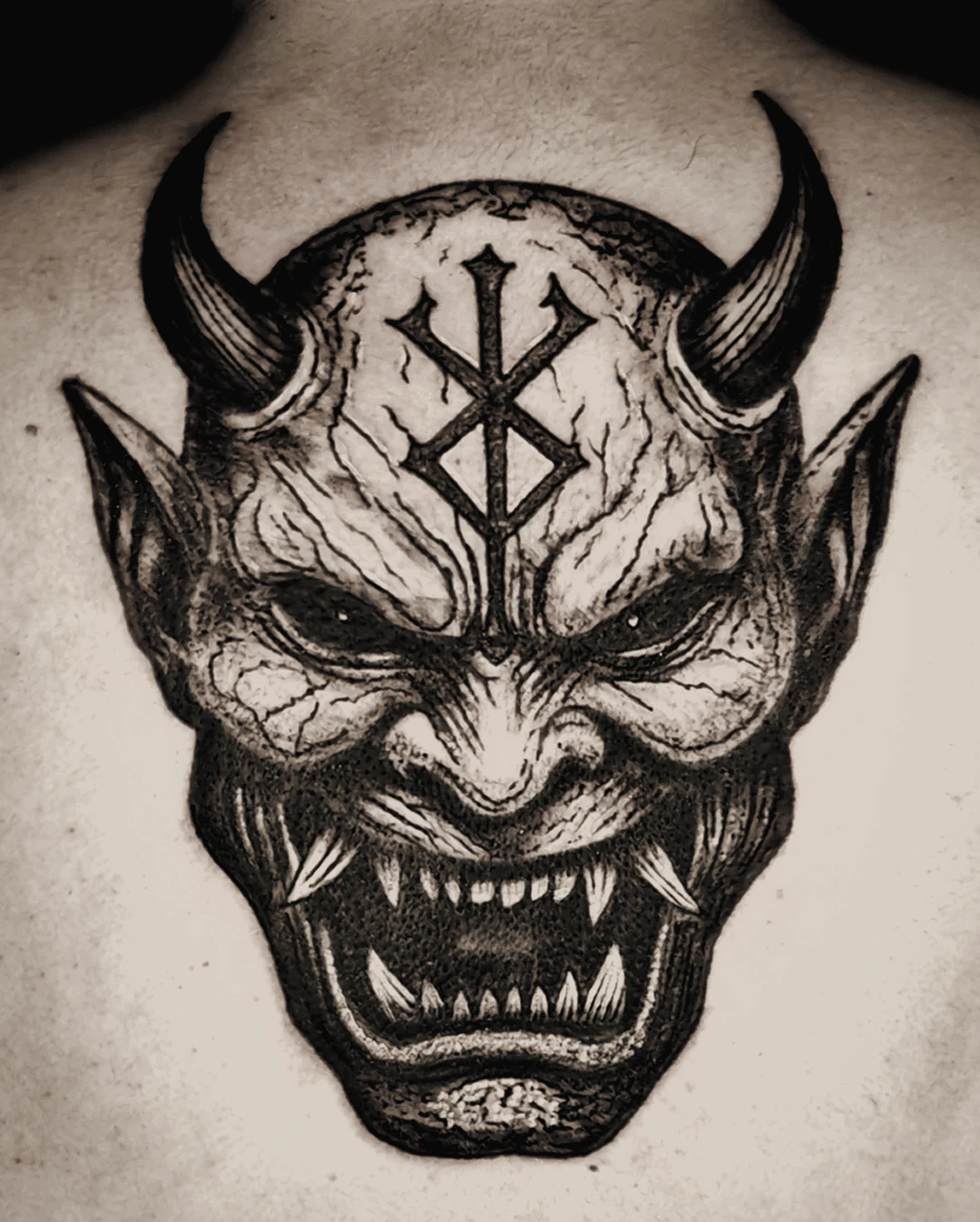 Oni back tattoo Osijek — Seifert Tattoo